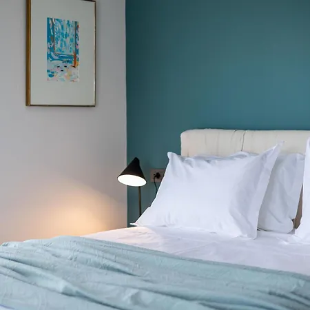 Boutique Saline - Blue *